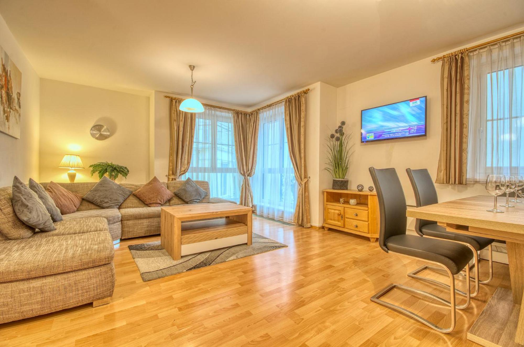 Zeller City Apt Aydin - By Alpen Apartments Zell am See Eksteriør billede