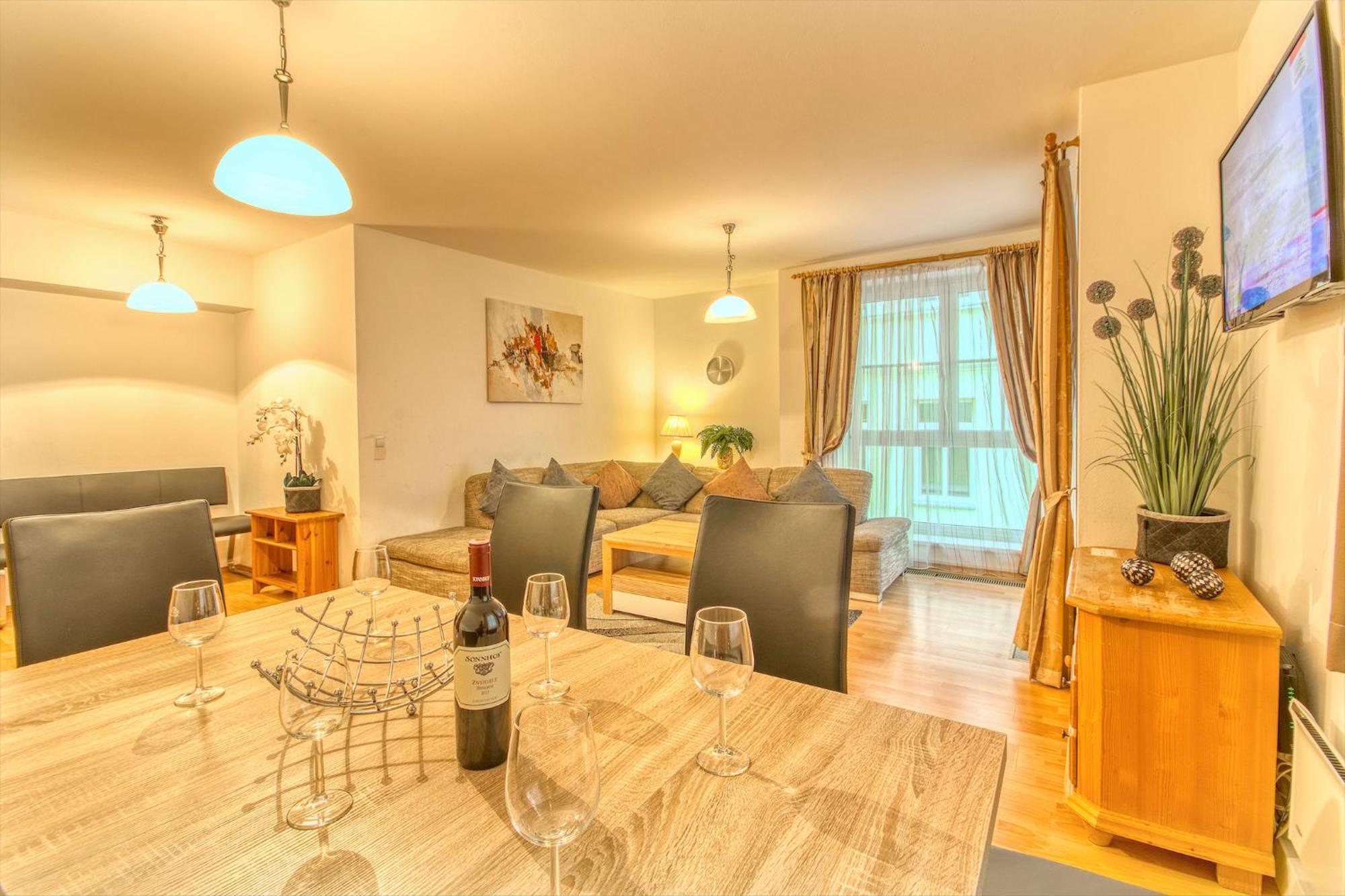 Zeller City Apt Aydin - By Alpen Apartments Zell am See Eksteriør billede